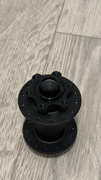 Crankbrothers, Synthesis Front Hub 15x110 6-bolt 28H