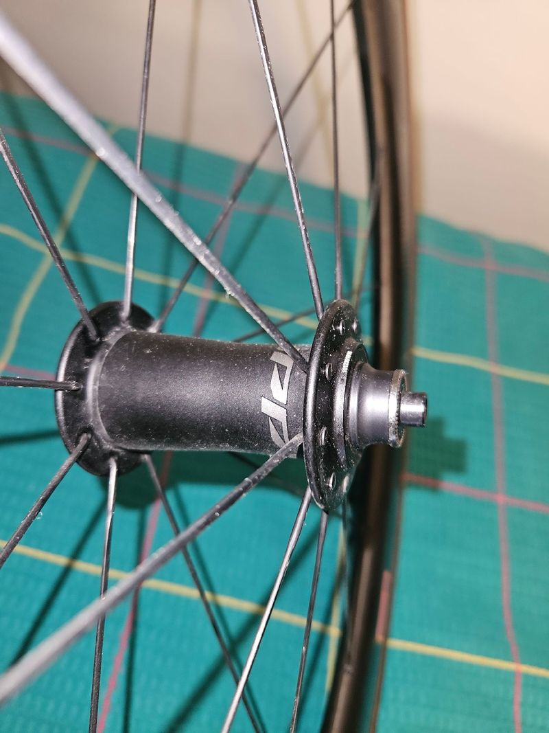Used Zipp 404 bike — image 8 of 12