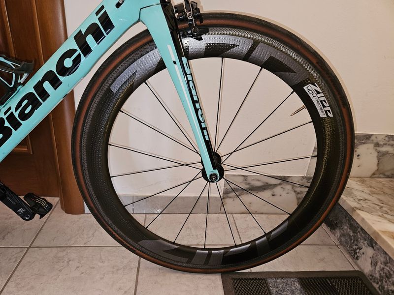 Used Zipp 404 bike — image 6 of 12