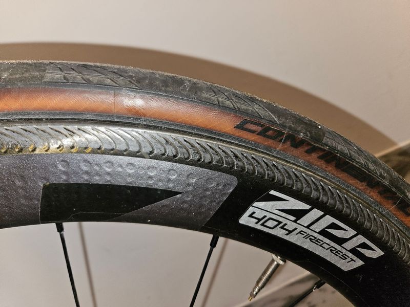 Used Zipp 404 bike — image 3 of 12