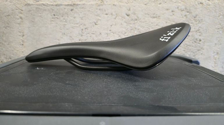 Used Fizik Alliente R5 2025 bike — image 3 of 3