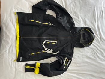 Used Salomon Tenue de ski Gore-tex bike — image 1 of 6