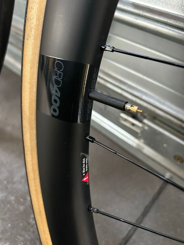 Used Dt Swiss CRD-400 Carbon Gravel Wheelset 2025 bike — image 3 of 5