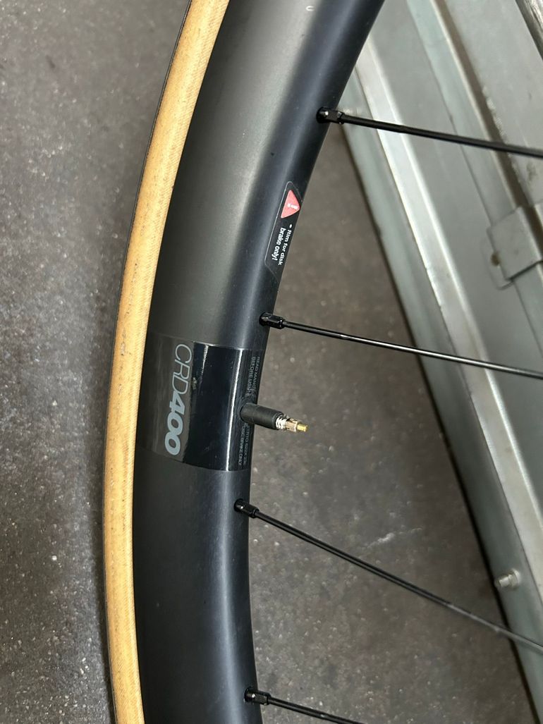 Used Dt Swiss CRD-400 Carbon Gravel Wheelset 2025 bike — image 2 of 5