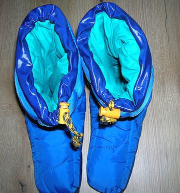 ajungilak Sleeping Socks/Booties bike usato — immagine 2 di 3