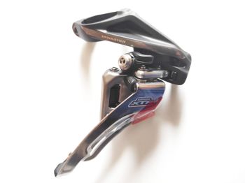 Used Shimano XTR FD-M9000-H Side-Swing Front Derailleur 3x11 Sp. High Clamp bike — image 3 of 8