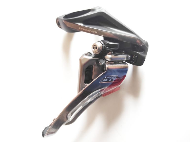 Used Shimano XTR FD-M9000-H Side-Swing Front Derailleur 3x11 Sp. High Clamp bike — image 3 of 8