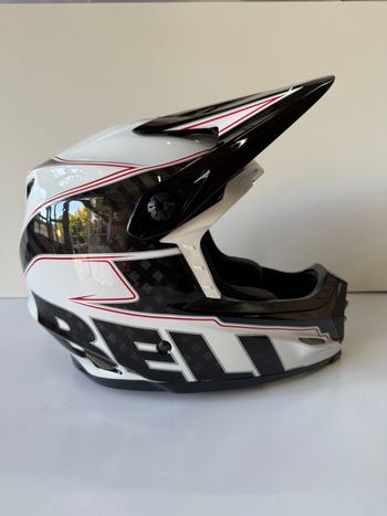 Bell, Full 9 Carbon Helmet Size S + Go Pro Mount