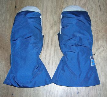 Used Helly Hansen Handschoenen 2011 bike — image 1 of 3