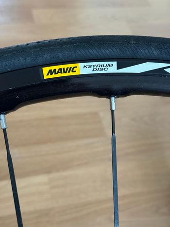 Used Mavic Ksyrium Disc Wheelset bike — image 3 of 5