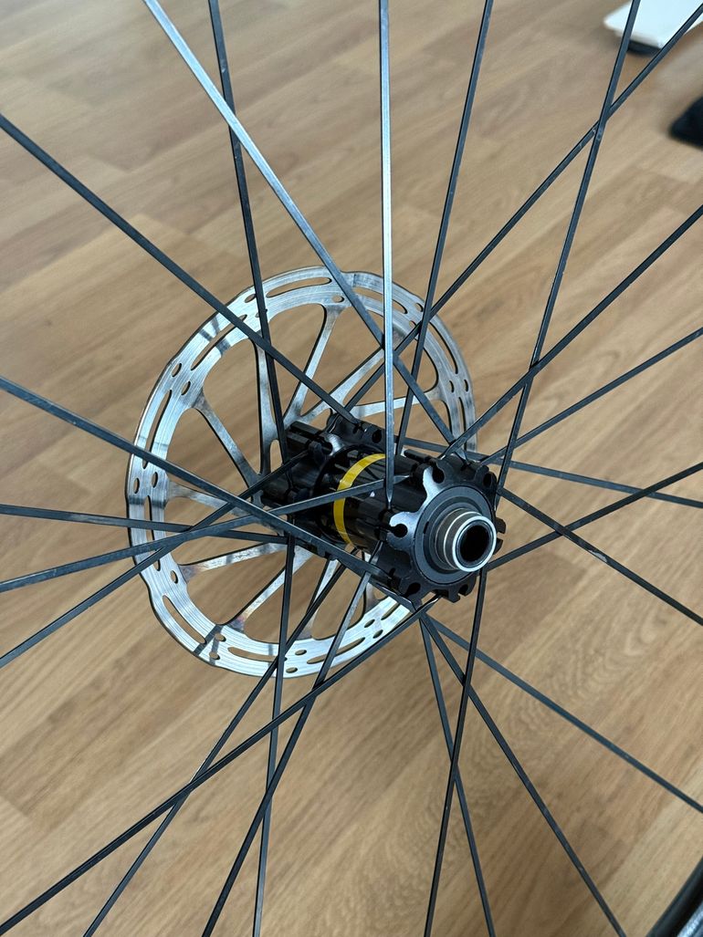 Used Mavic Ksyrium Disc Wheelset bike — image 1 of 5