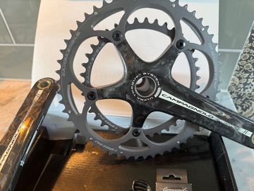 Brugt Campagnolo 11spd Crank Drivetrain & Pedals
