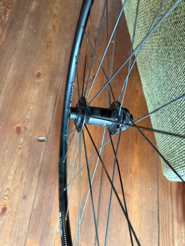 Brugt Dt Swiss R470db Wheelset bike — billede 2 af 4