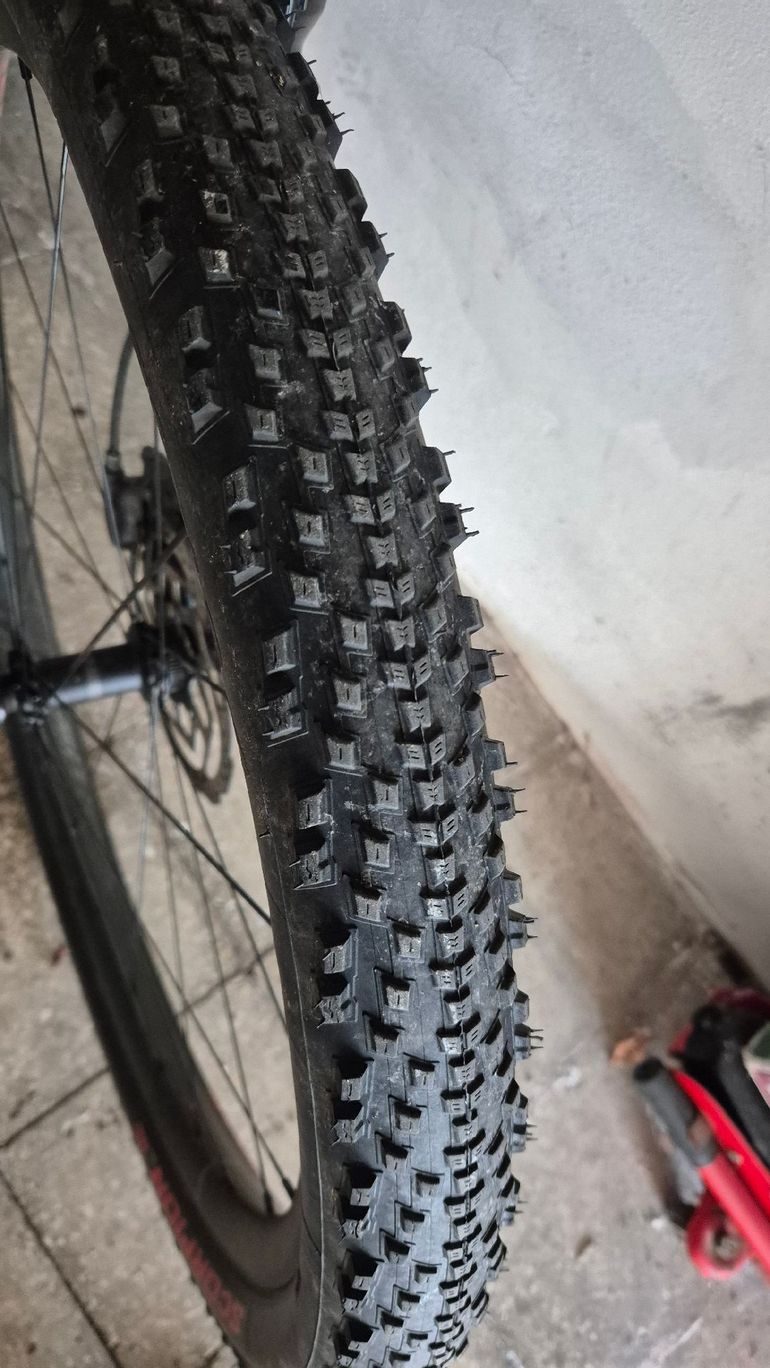 Used Pirelli Copertoni 2025 bike — image 2 of 4