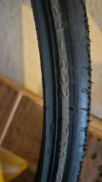 Gebrauchtes Michelin Protek 28-622 bike — Bild 3 von 4