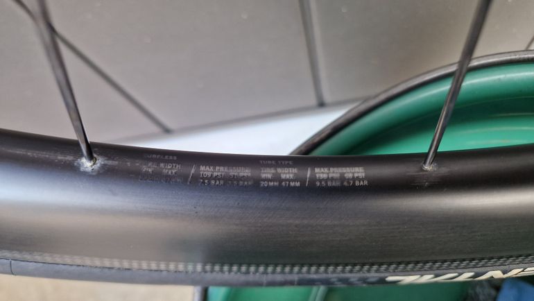 Used Swiss Side HADRON² Classic 500 Rim Tubeless 2022 bike — image 2 of 13