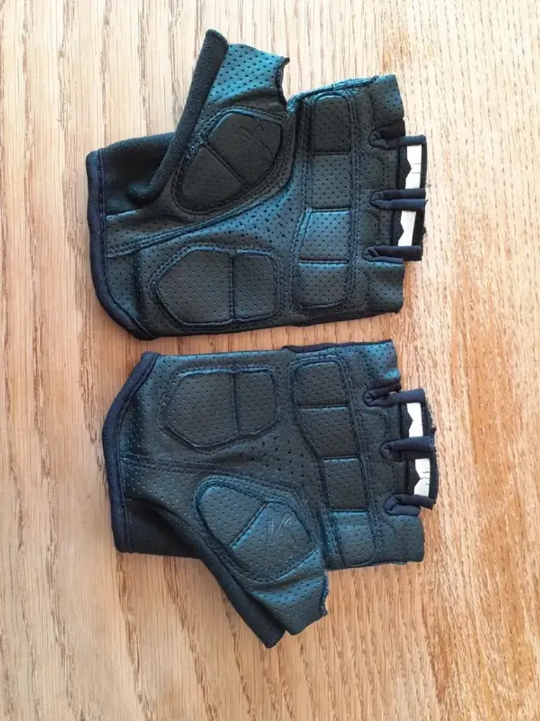 Used Decathlon Gants courts vélo bike — image 2 of 2