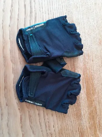 Used Decathlon Gants courts vélo bike — image 1 of 2
