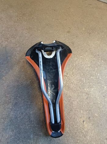 Used Fizik Couleurs Ktm bike — image 2 of 4