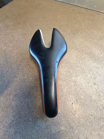 Gebrauchtes Fizik Couleurs Ktm Saddles & Seatposts