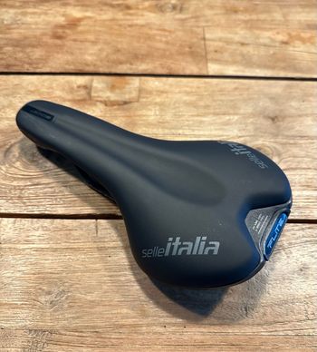 Selle Italia, Flite Boost Kit Carbonio S1