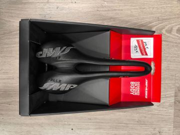 Używany Selle Smp F20 Saddle 2024 Saddles & Seatposts
