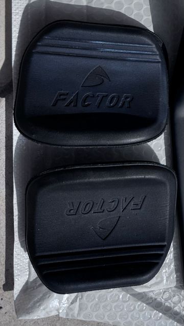 Tweedehands Factor aerobars extentions 2025 bike — afbeelding 3 van 9