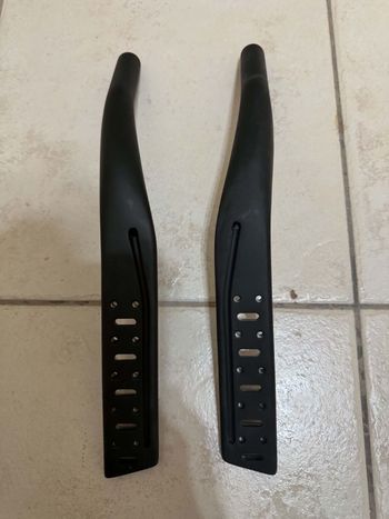 Used Factor aerobars extentions 2025 bike — image 6 of 9