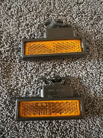 Used Shimano PD-RS500 SPD-SL Pedals Set bike — image 3 of 4