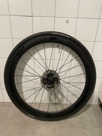 Used Bontrager Aeolus Comp 5 bike — image 4 of 5