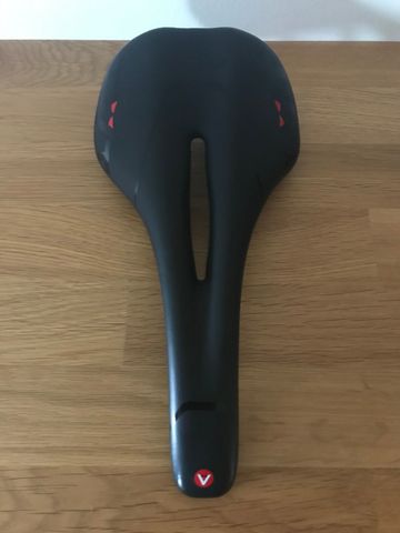 Used ASTUTE VT 2024 bike — image 2 of 3