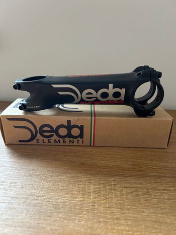 Eminent, Deda Superzero