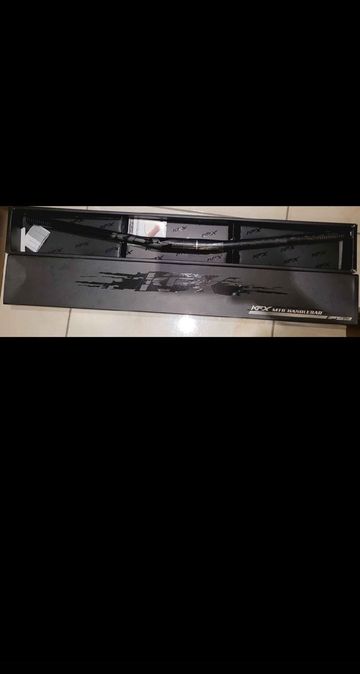 Used Fsa KFX Carbon MTB Riser Handlebar 18mm Rise 2026 Cockpit