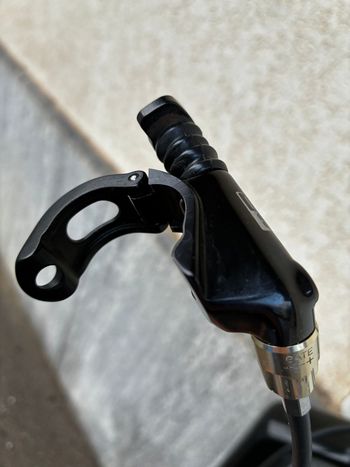 Used RockShox RS1 29" Fork with XLoc Remote bike — image 9 of 9
