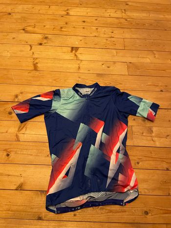 Used Rapha Trikot Damen bike — image 1 of 5