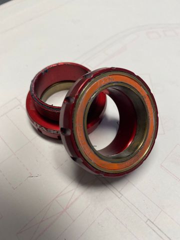 Rotor ITA30 Ceramic Bottom Bracket Cups 2025 Drivetrain & Pedals usato