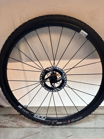 Dt Swiss c1800 2024 bike d'occasion — image 3 sur 4
