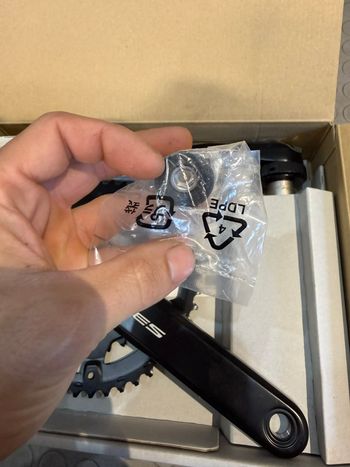Used Shimano CUES. 175mm. 46/30T. FC-U4010. 9/10s bike — image 2 of 11
