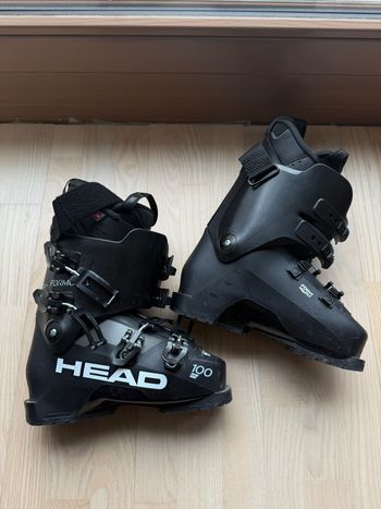Used Head Formula 100 MV GW Ski Boots 2025 bike