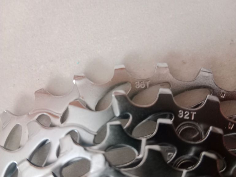 Used Sram PG-1170 11-36 2025 bike — image 2 of 4