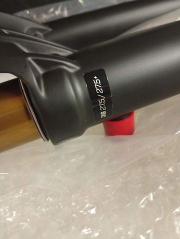 Used Fox 36 FLOAT 27.5 160 Fork 2023 bike — image 9 of 10