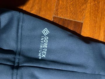 Gebrauchtes Castelli Giubbotto da donna invernale 2023 bike — Bild 2 von 7