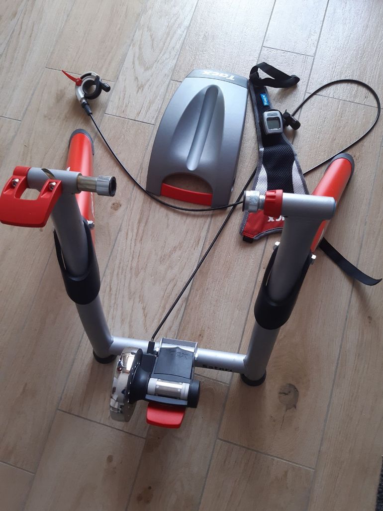 Used Tacx Satori Smart bike — image 2 of 3