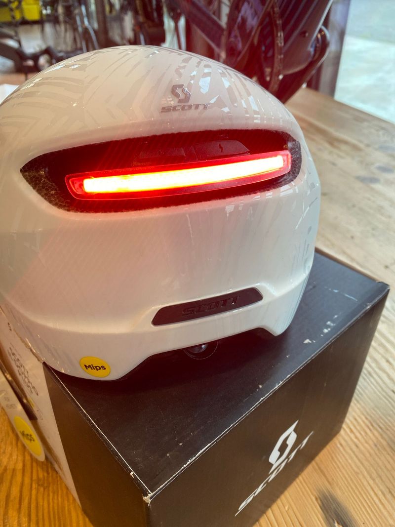 Used Scott Il Doppio Plus Helmet 2024 bike — image 4 of 7