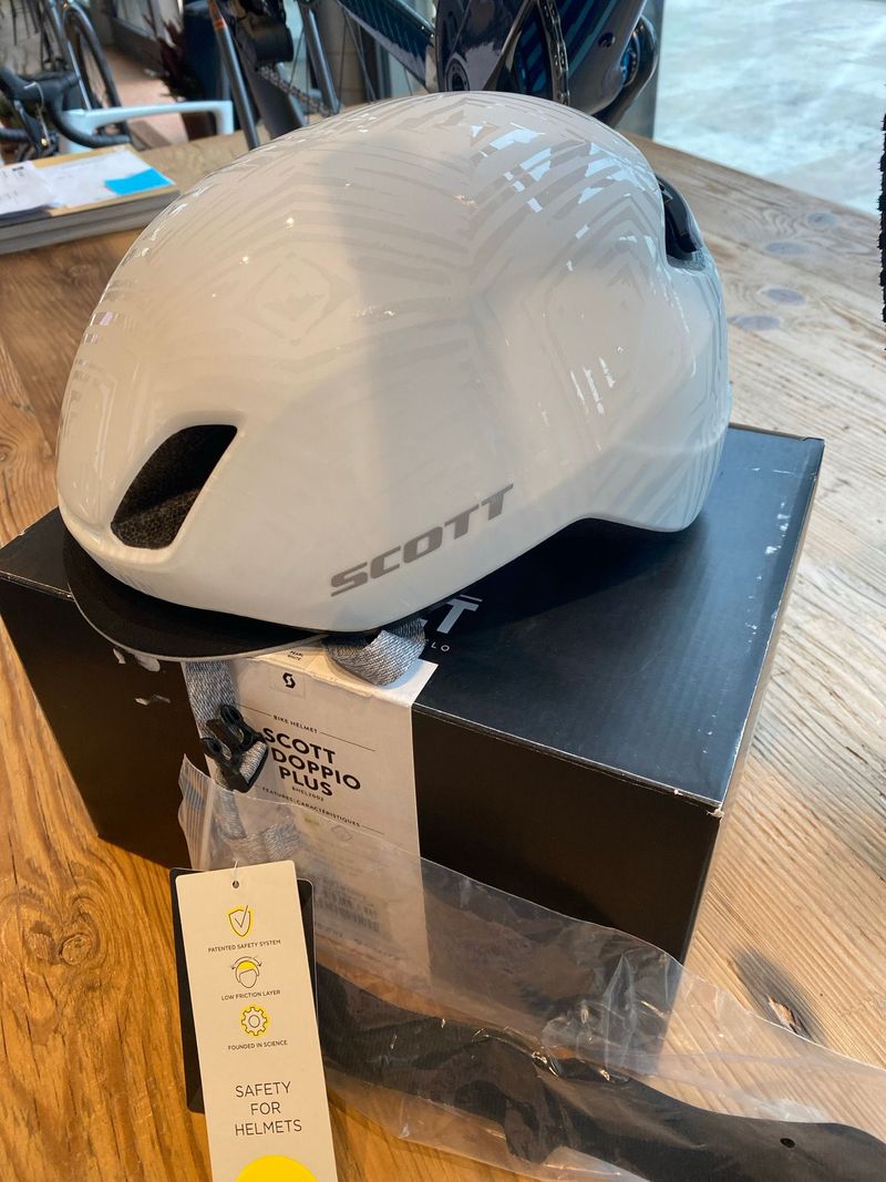Used Scott Il Doppio Plus Helmet 2024 bike — image 2 of 7