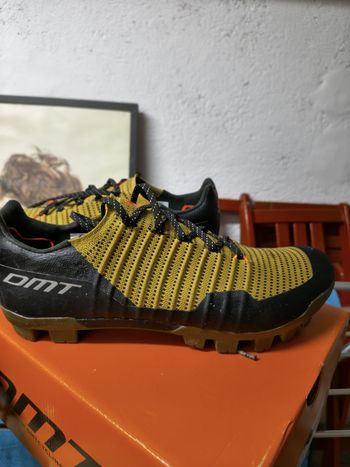 Used Dmt Scarpe Gravel GK1 2025 bike — image 1 of 4