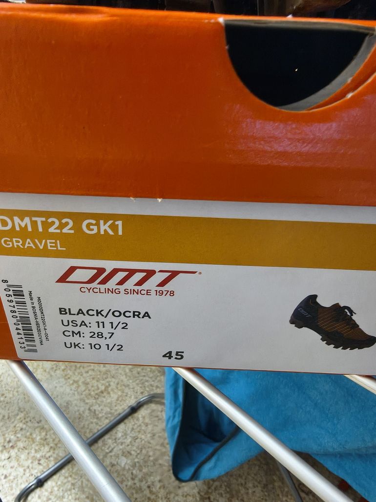 Used Dmt Scarpe Gravel GK1 2025 bike — image 4 of 4