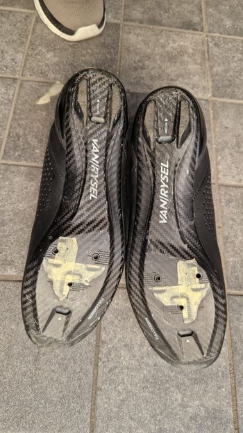 Used Van Rysel suola Carbonio doppia boa 2023 bike — image 2 of 3