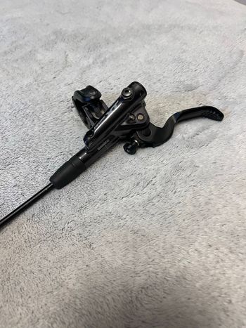 Used Shimano Deore XT Brake Set 4 Piston bike — image 3 of 9