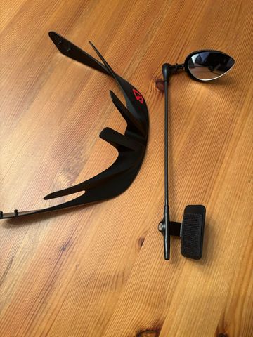 Used Giro Revel bike — image 10 of 11